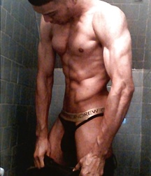 Beautiful sexy guys 3 599eec4c1defa.jpg