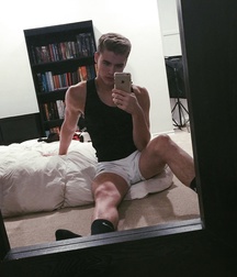 Beautiful sexy guys 3 599eedb03d6a4.jpg