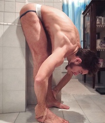 Beautiful sexy guys 3 599eee3d1d534.jpg