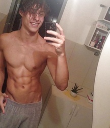 Beautiful sexy guys 3 599eeecae25be.jpg