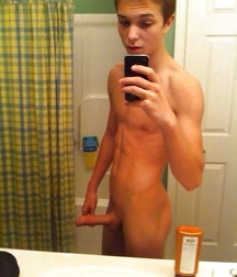 Skinny cute boys 2 59a03e116695d.jpg