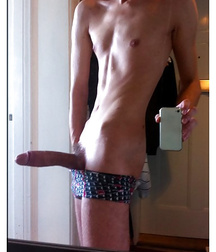 Skinny cute boys 2 59a03e6c692f7.jpg