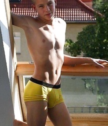 Skinny cute boys 3 59a04768125db.jpg