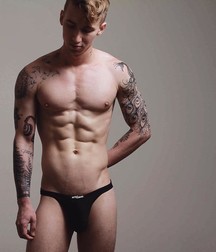 Perfect Body Ashton Webber  59a189eb7ad0b.jpg