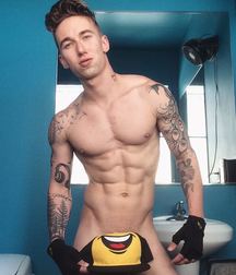 Perfect Body Ashton Webber  59a189f1c5de8.jpg