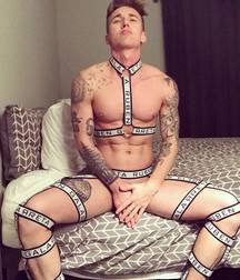 Perfect Body Ashton Webber  59a18a52ae508.jpg