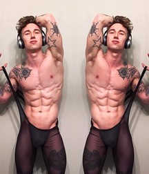 Perfect Body Ashton Webber  59a18a815c0be.jpg