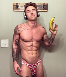 Perfect Body Ashton Webber  59a18a8faa62e.jpg