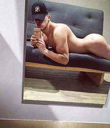 Bubble butt 1 59a5b4842c82a.jpg