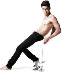 Sexy Asian 01 59a6637260e7b.jpg