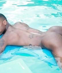 Black Men Hot 3 59a7f70b129a3.jpg