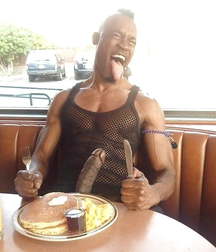 Black Men Hot 3 59a7f72e8ef34.jpg