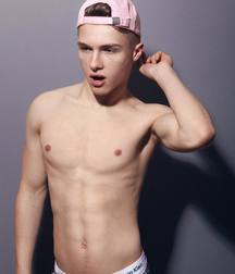 Jordan cute model  59ad0bcd4b66b.jpg