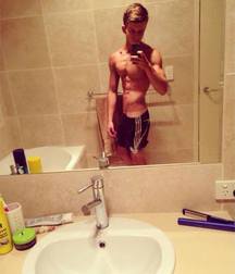 Selfie boys 001 59b012c944659.jpg