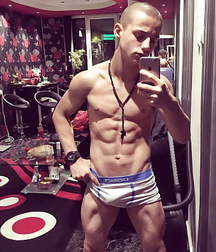 Selfie boys 003 59b02bc87bf33.jpg