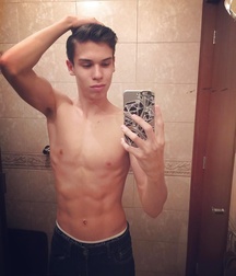 Selfie boys 003 59b02bd389999.jpg
