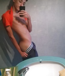 Selfie boys 003 59b02bf62ae67.jpg