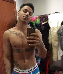 Selfie boys 003 59b02c0385fd4.jpg