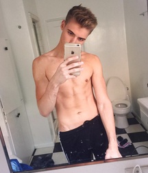 Selfie boys 003 59b02c12dc7d1.jpg