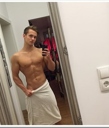 Selfie boys 003 59b02c2a5a21b.jpg