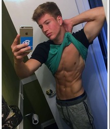 Selfie boys 003 59b02c2e67a10.jpg
