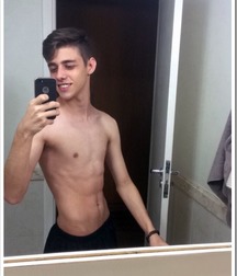 Selfie boys 003 59b02c4f5ee5a.jpg
