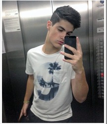 Selfie boys 003 59b02c57a448f.jpg