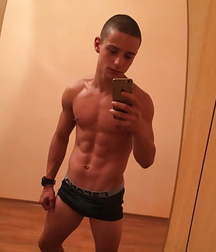 Selfie boys 004 59b03d8e8cd35.jpg