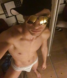 Selfie boys 004 59b03d92b0c4c.jpg