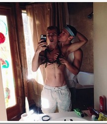 Selfie boys 005 59b042f115dbe.jpg
