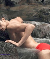 Aussie Speedo Guy 59b57c860bc32.jpg