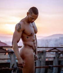 Hot sexy muscle men 2 59be505d6ca54.jpg