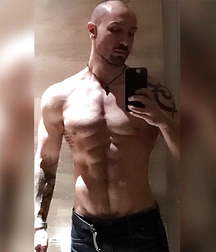 Hot sexy muscle men 2 59be50c588118.jpg