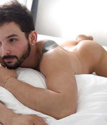 Hot sexy muscle men 2 59be50f0a1ee8.jpg
