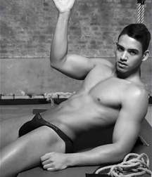 Hot sexy muscle men 2 59be50f6a2ef3.jpg