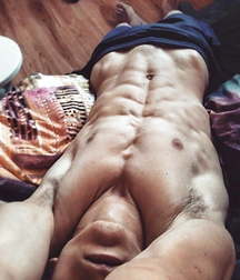 Hot sexy muscle men 2 59be511a21912.jpg