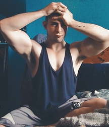 Hot sexy muscle men 2 59be51223de6b.jpg
