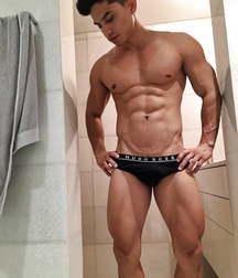 Hot sexy muscle men 2 59be512d9b98c.jpg