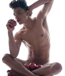 Chico Latino Sexy  59be5d6d316c2.jpg