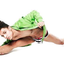 Chico Latino Sexy  59be5d6e21210.jpg