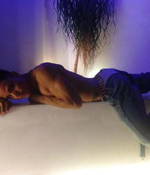 Chico Latino Sexy  59be5d8ca0c26.jpg