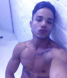 Chico Latino Sexy  59be5d90824f1.jpg