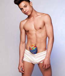Chico Latino Sexy  59be5d959284c.jpg