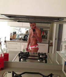 Chico Latino Sexy  59be5de257b57.jpg