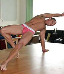 Chico Latino Sexy  59be5e1312991.jpg