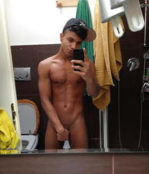 Chico Latino Sexy  59be5e1882e95.jpg