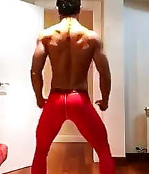 Chico Latino Sexy  59be5e638237c.jpg