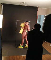 Chico Latino Sexy  59be5e6a00592.jpg