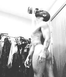Chico Latino Sexy  59be5e8ed8b0c.jpg