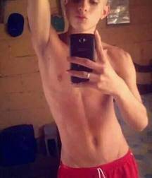 Selfie boys 007 59bfee9a96509.jpg